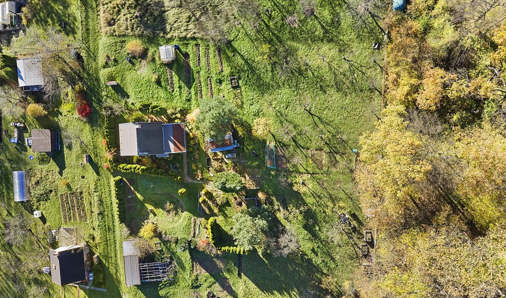 Prodej zahrady 514 m², Zlín – náhled fotky 2