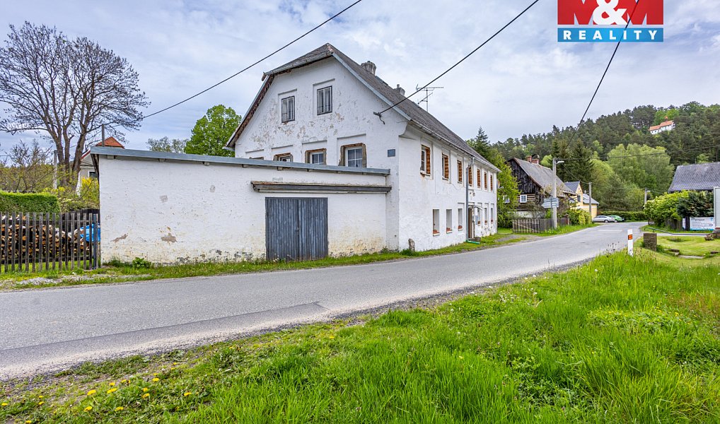 Prodej domu 250 m² s pozemkem 928 m², Mařenice – náhled fotky 15