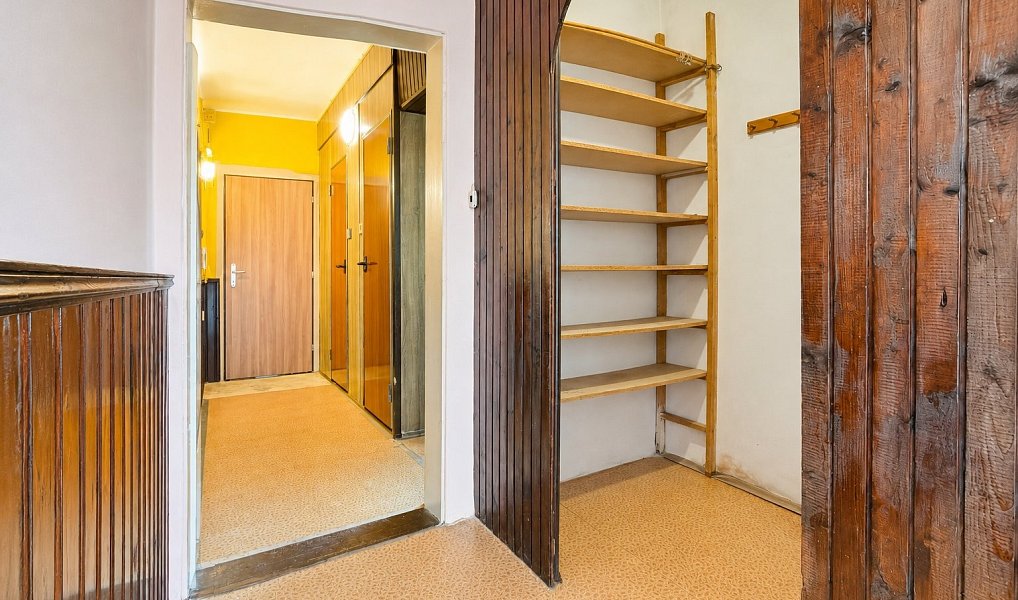 Prodej bytu 3+1 72 m², Jirkov – náhled fotky 9