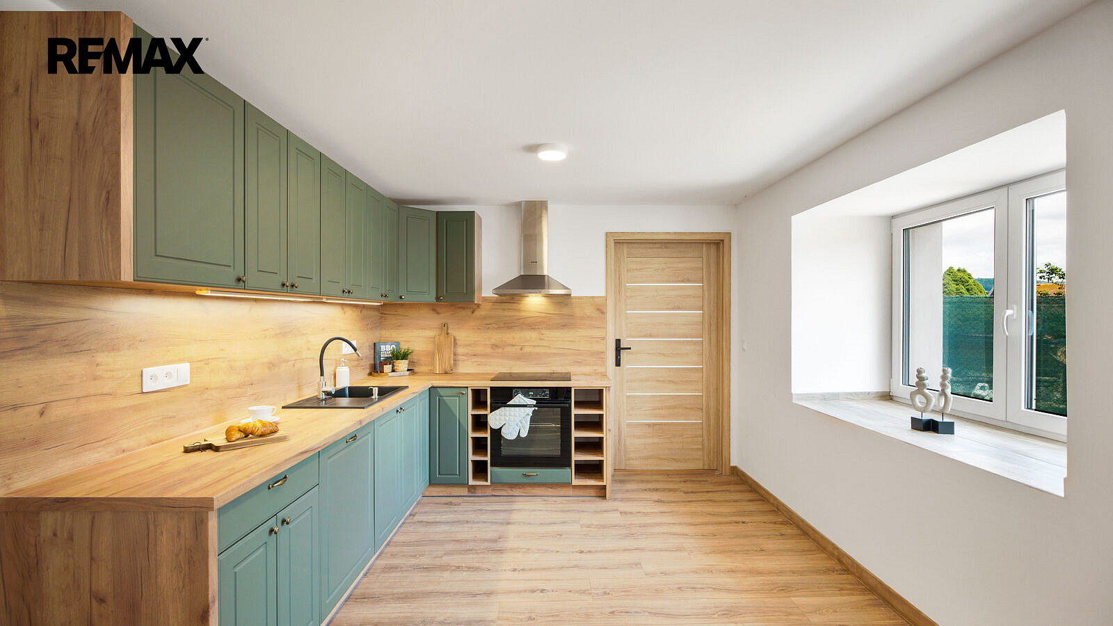 Pronájem domu 169 m² s pozemkem 339 m² – fotografie 2