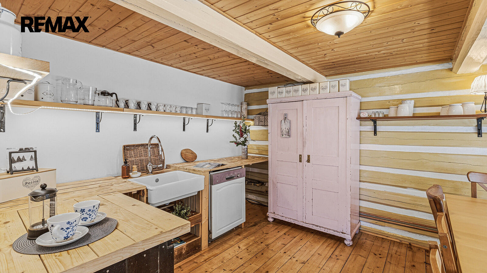 Prodej chaty/chalupy 200 m² s pozemkem 3 000 m² – fotografie 2