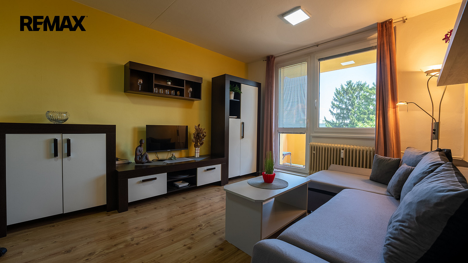 Prodej bytu 1+1 37 m² — photo 2