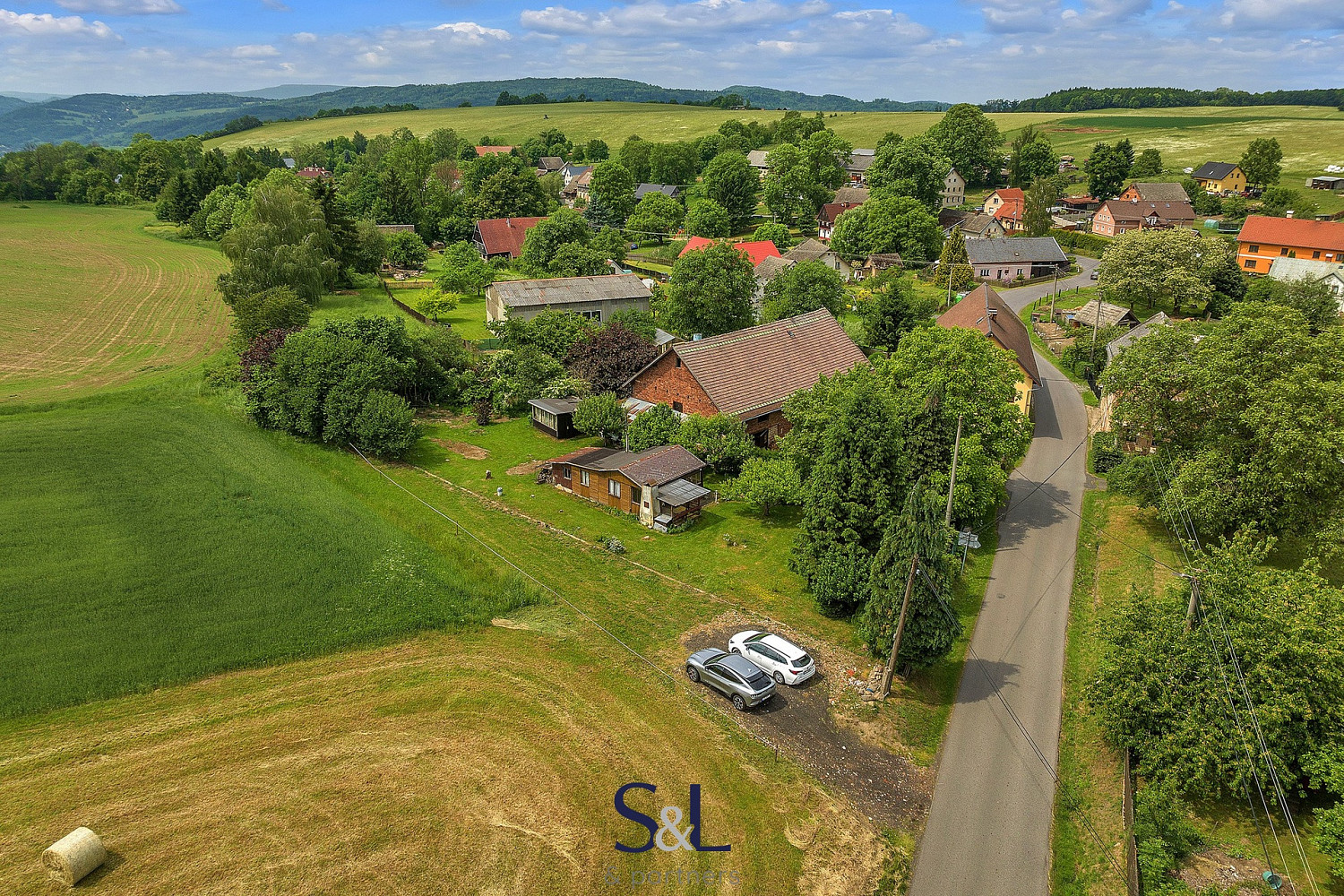 Prodej stavebního pozemku 1 220 m² – fotografie 5