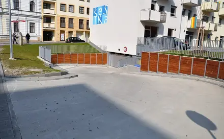 Pronájem vyhrazeného garážového stání, Uherské Hradiště - centrum, Uherské Hradiště