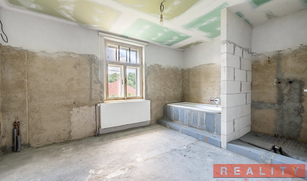 Prodej domu 80 m² s pozemkem 1 042 m², Osek – náhled fotky 9