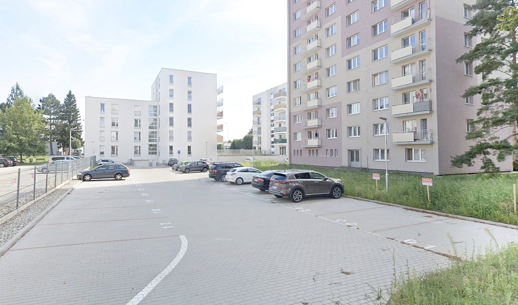 Prodej venkovního parkovacího stání Otrokovice, Otrokovice – náhled fotky 2