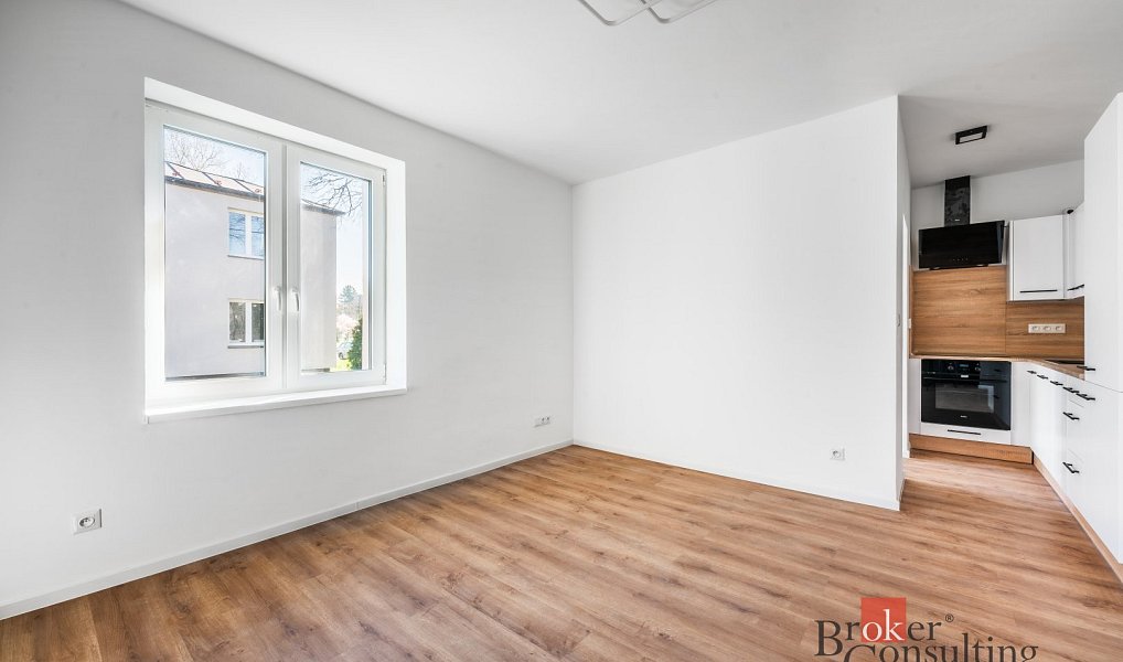 Pronájem bytu 2+kk 38 m², Ostrava – náhled fotky 5