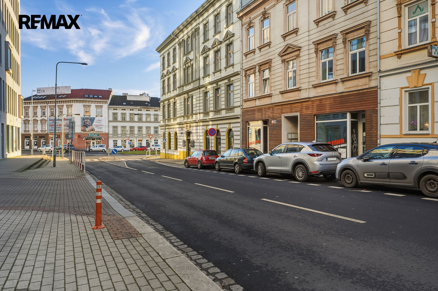 Pronájem obchodních prostor 65 m² – fotografie 3