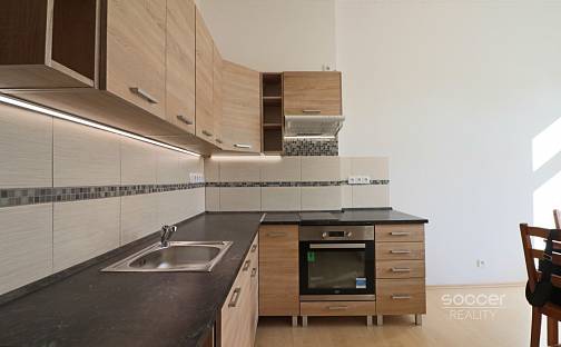 Pronájem bytu 2+1 84 m², Čimická, Praha 8 - Kobylisy