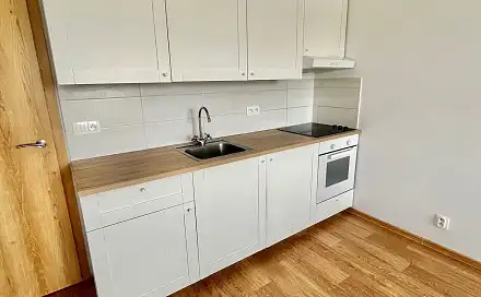 Pronájem bytu 2+kk 42 m², U lednice, Troubsko, okres Brno-venkov