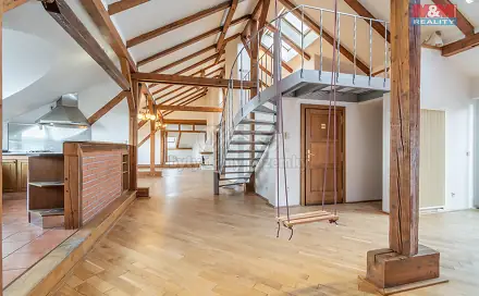 Prodej bytu atypického 266 m², Příběnická, Praha 3 - Žižkov