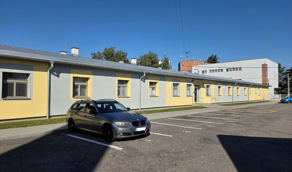 Pronájem kanceláře 16 m², Hradec Králové – náhled fotky 11