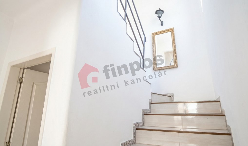 Prodej domu 300 m² s pozemkem 813 m², Týnec nad Sázavou – náhled fotky 22