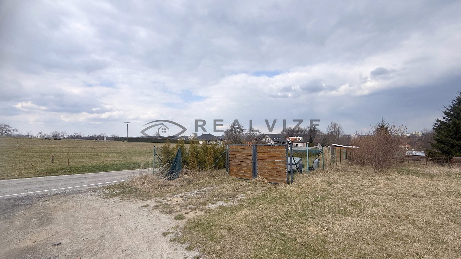 Prodej stavebního pozemku 929 m² rezervováno