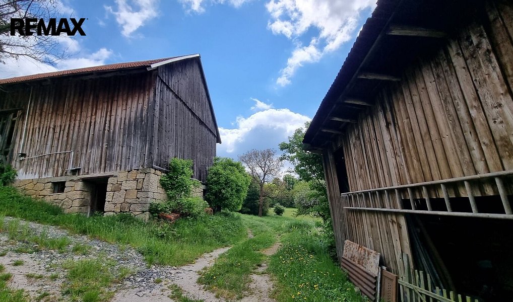 Prodej chaty/chalupy 164 m² s pozemkem 285 345 m², Vsetín – náhled fotky 49