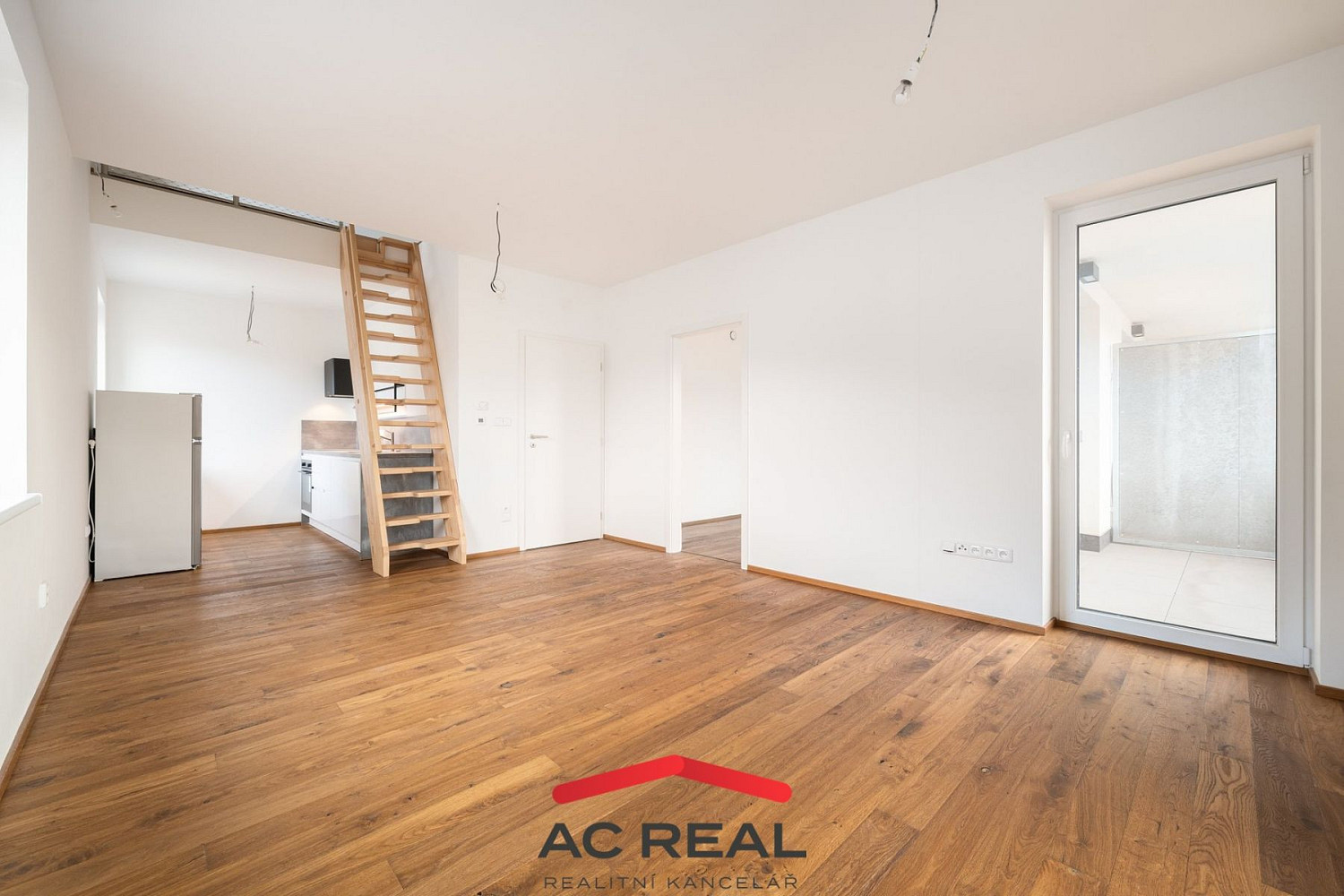 Prodej bytu 4+kk 99 m² – fotografie 3