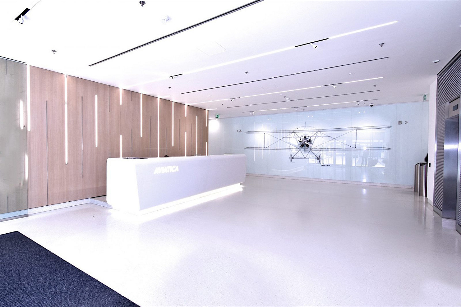 Pronájem kanceláře 265 m² – fotografie 2
