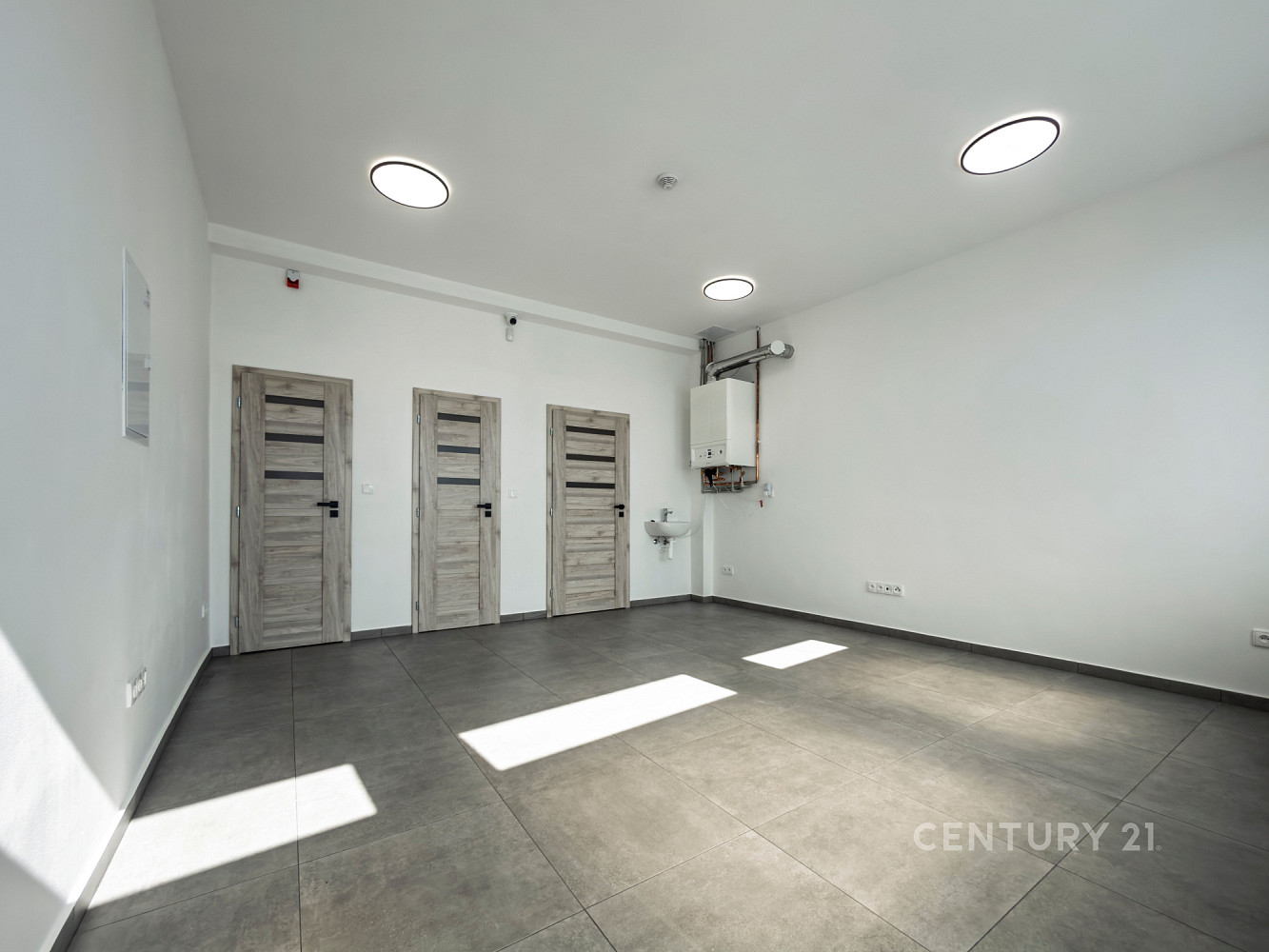 Pronájem obchodních prostor 36 m² – fotografie 3