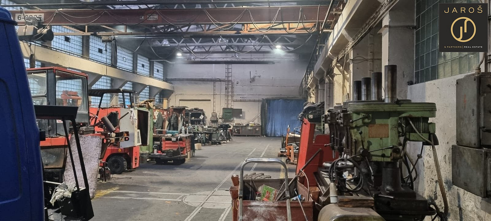Pronájem výrobních prostor 2 462 m² — photo 3