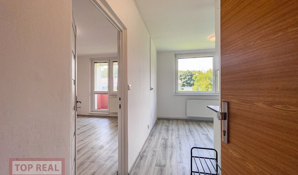 Pronájem bytu 1+1 33 m², Kroměříž – náhled fotky 2