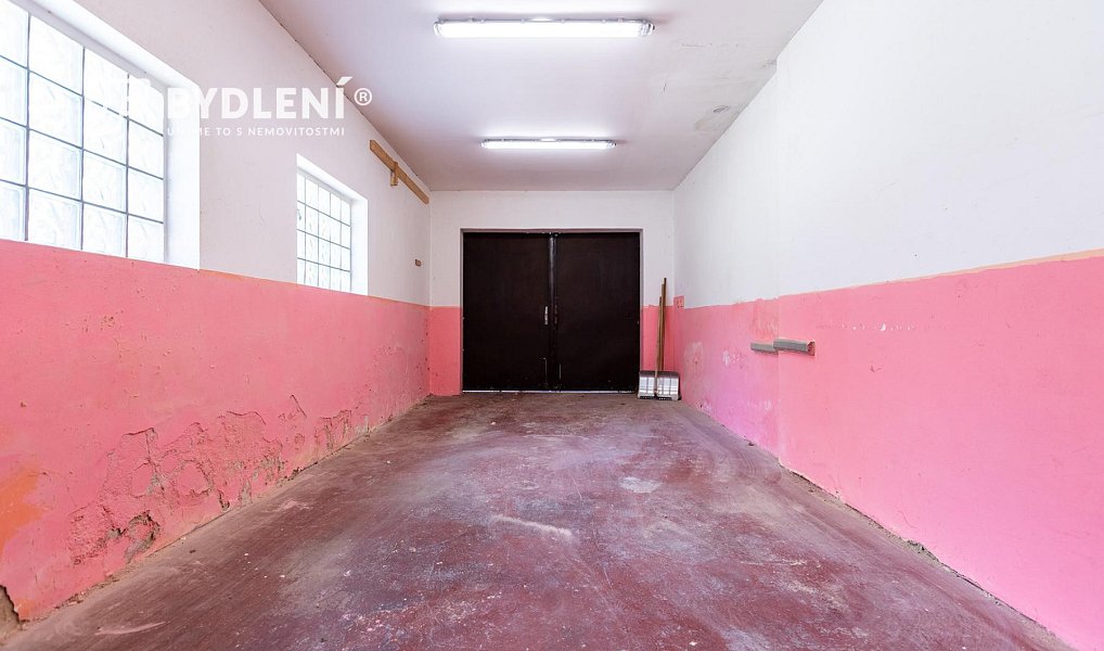 Prodej domu 314 m² s pozemkem 560 m², Krupka – náhled fotky 29