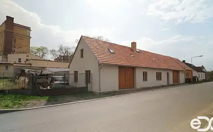 Prodej domu 150 m² s pozemkem 709 m², Opařany, okres Tábor