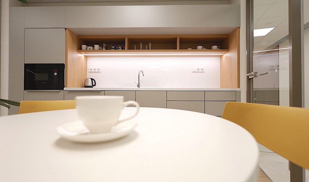 Pronájem obchodních prostor 653 m², Praha – náhled fotky 5