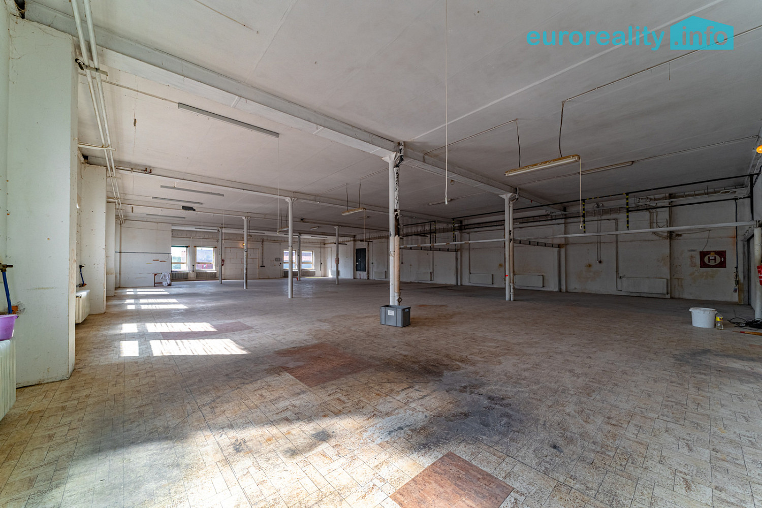 Pronájem skladovacích prostor 125 m² — photo 3