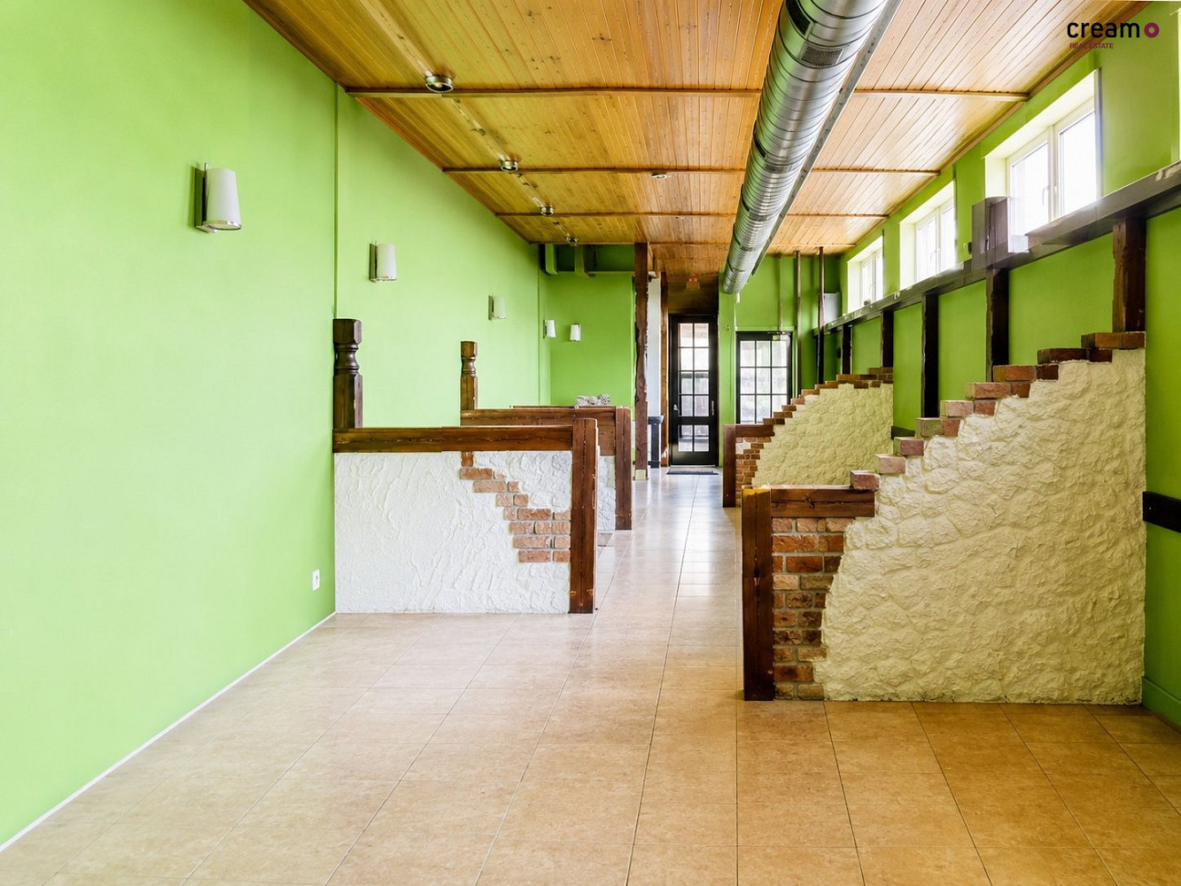 Pronájem obchodních prostor 282 m² – fotografie 3