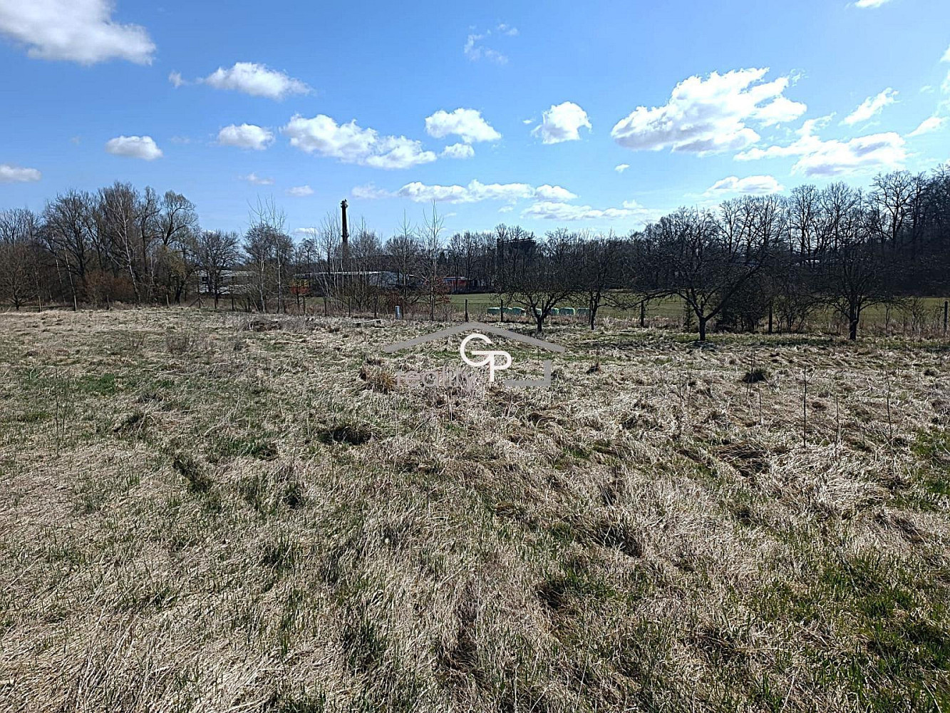 Prodej stavebního pozemku 1 106 m² – pohled 4