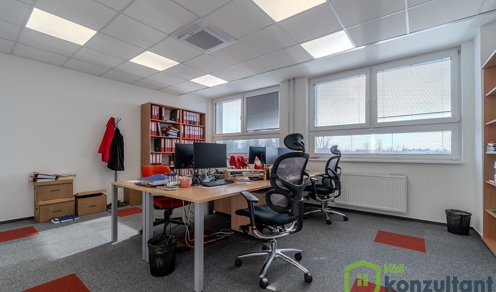 Pronájem výrobních prostor 1 500 m², Ostrava – náhled fotky 21