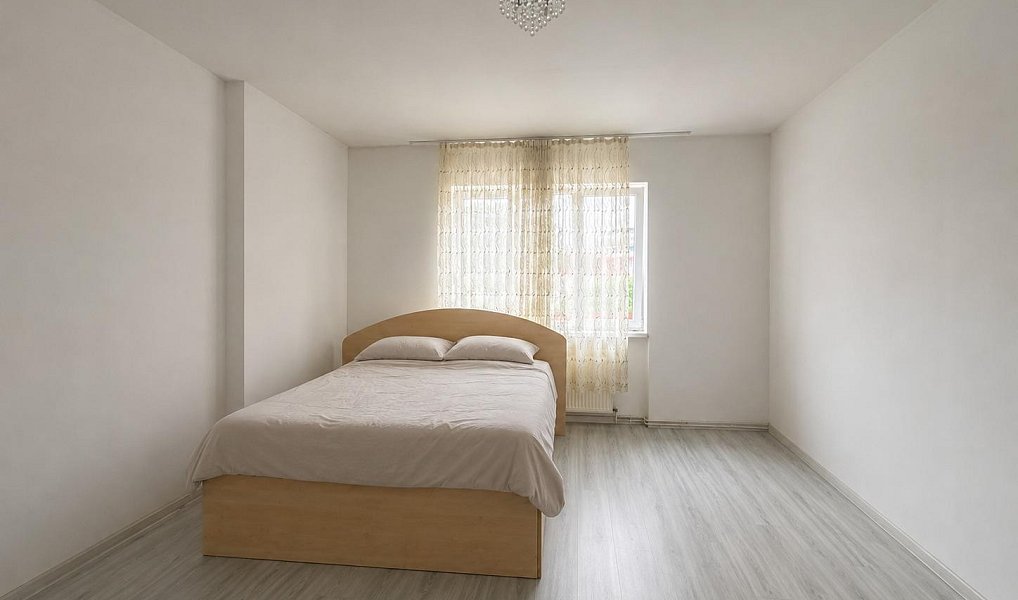Prodej domu 360 m² s pozemkem 228 m², Teplice – náhled fotky 3