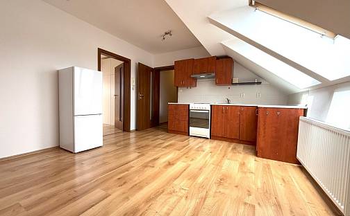 Pronájem bytu 2+kk 51 m², Jablonského, Plzeň - Východní Předměstí