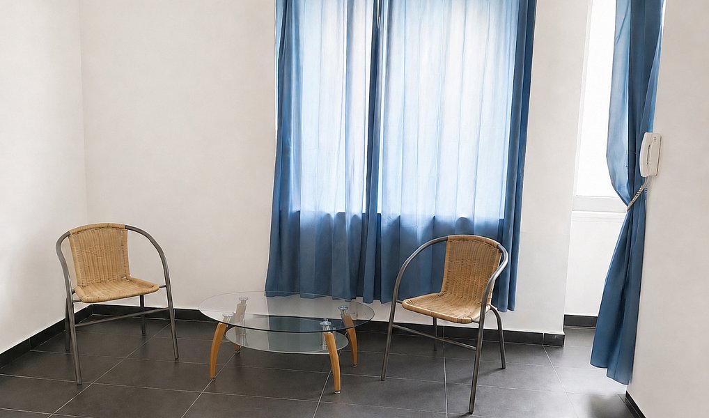 Pronájem obchodních prostor 35 m², Karlovy Vary – náhled fotky 4