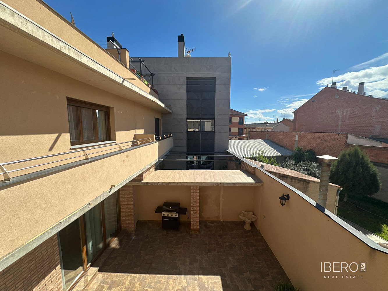 Prodej domu 328 m² s pozemkem 379 m² — photo 5
