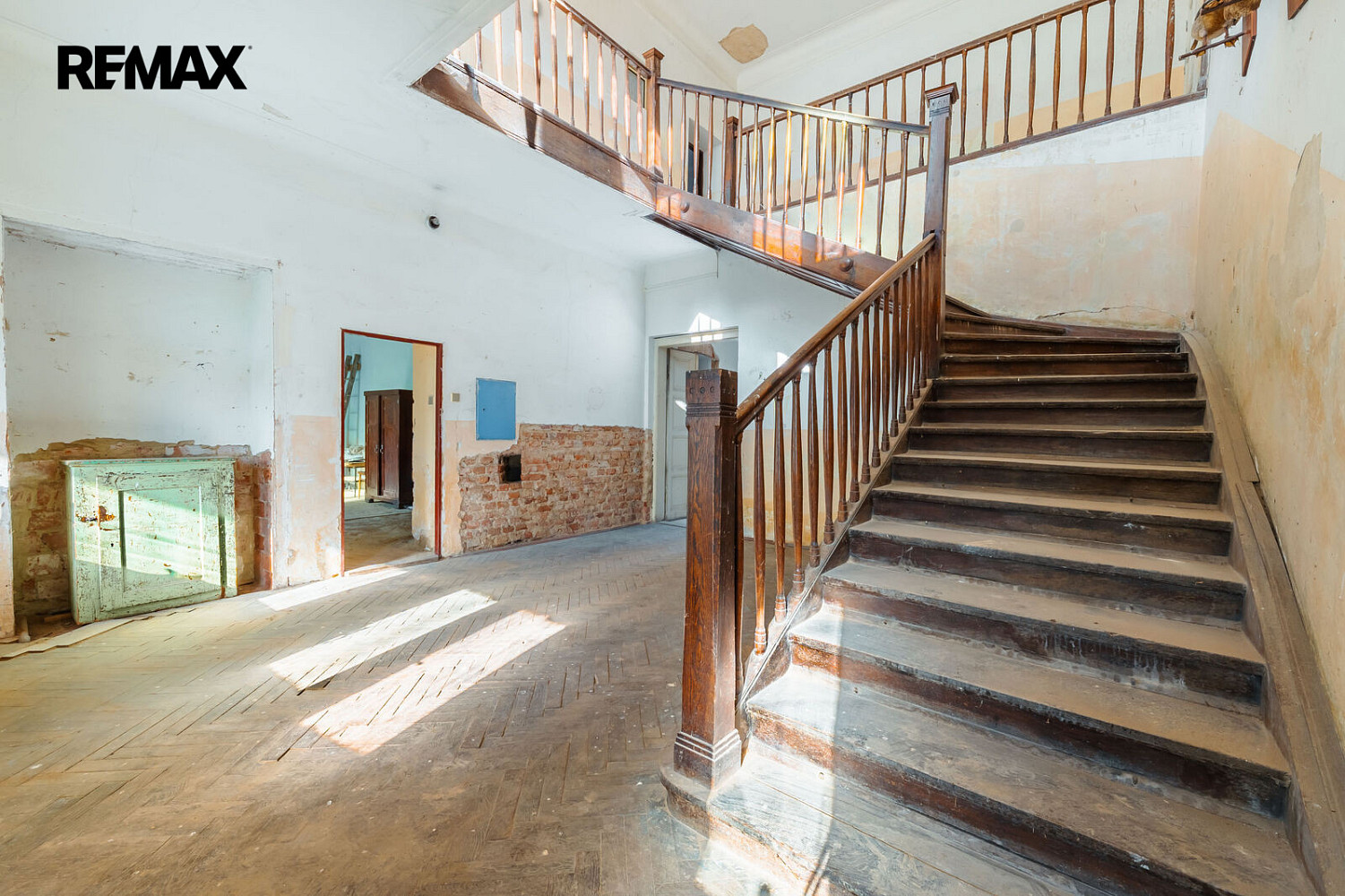 Prodej nájemního domu, činžáku 420 m² – fotografie 4