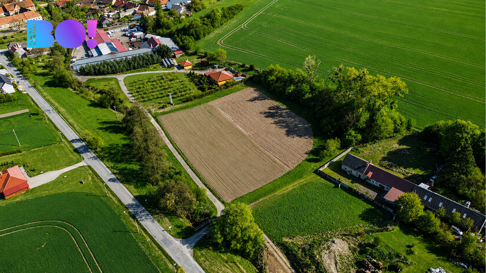 Prodej stavebního pozemku 7 563 m², Zástřizly