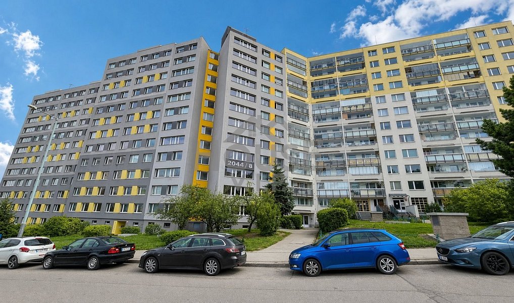 Prodej bytu 3+1 91 m², Praha – náhled fotky 37