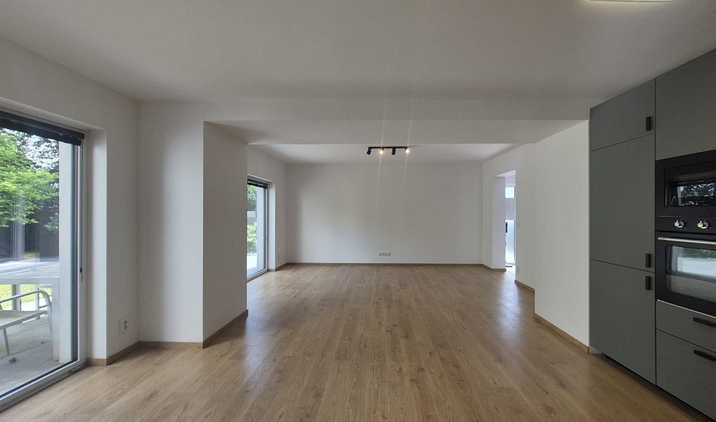 Pronájem domu 120 m² s pozemkem 350 m², Praha – náhled fotky 27
