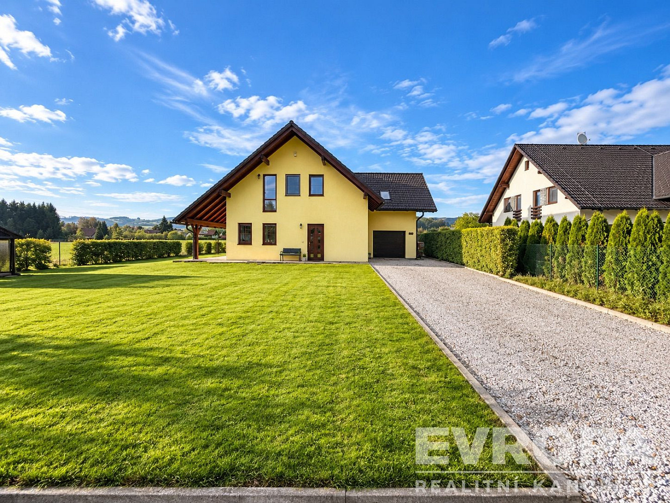 Prodej domu 182 m² s pozemkem 2 434 m²