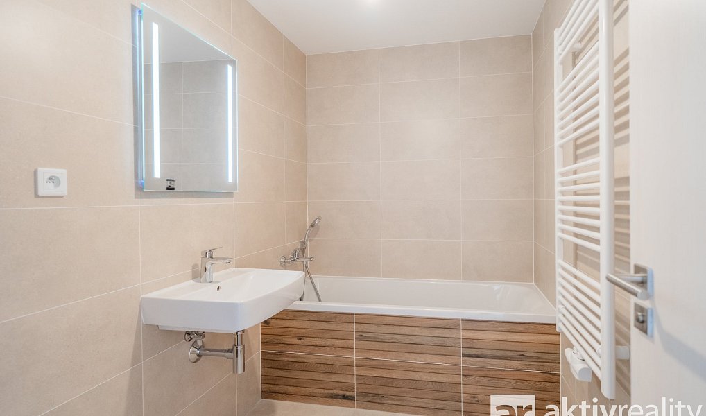 Prodej bytu 2+kk 58 m², Plzeň – náhled fotky 13