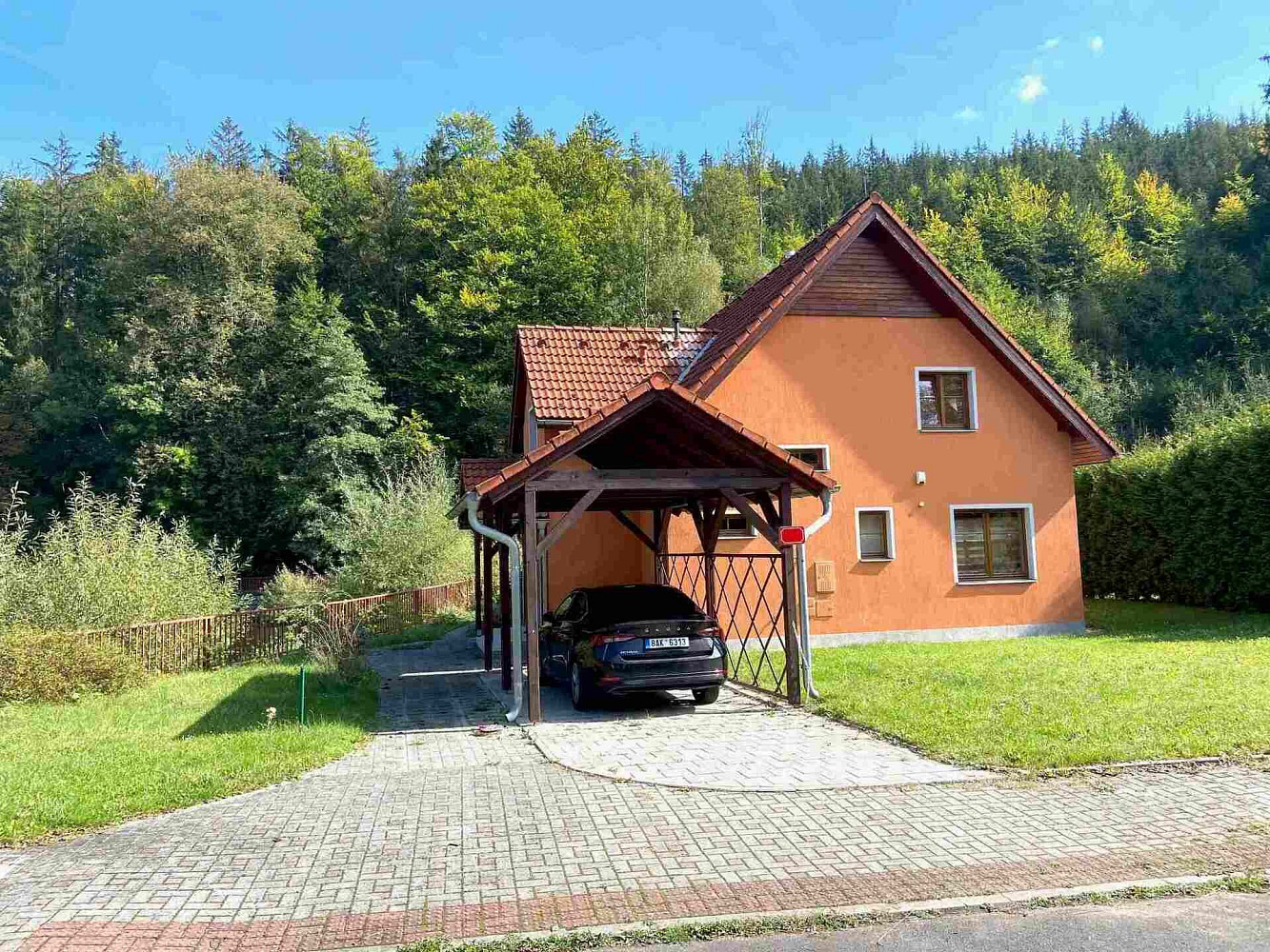 Prodej domu 140 m² s pozemkem 528 m²