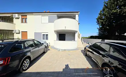 Prodej domu 195 m² s pozemkem 305 m², Ližnjan, Chorvatsko