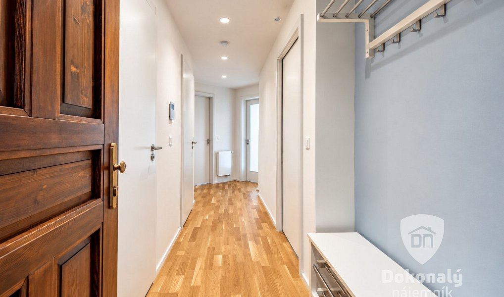 Pronájem bytu 2+kk 57 m², Praha – náhled fotky 10