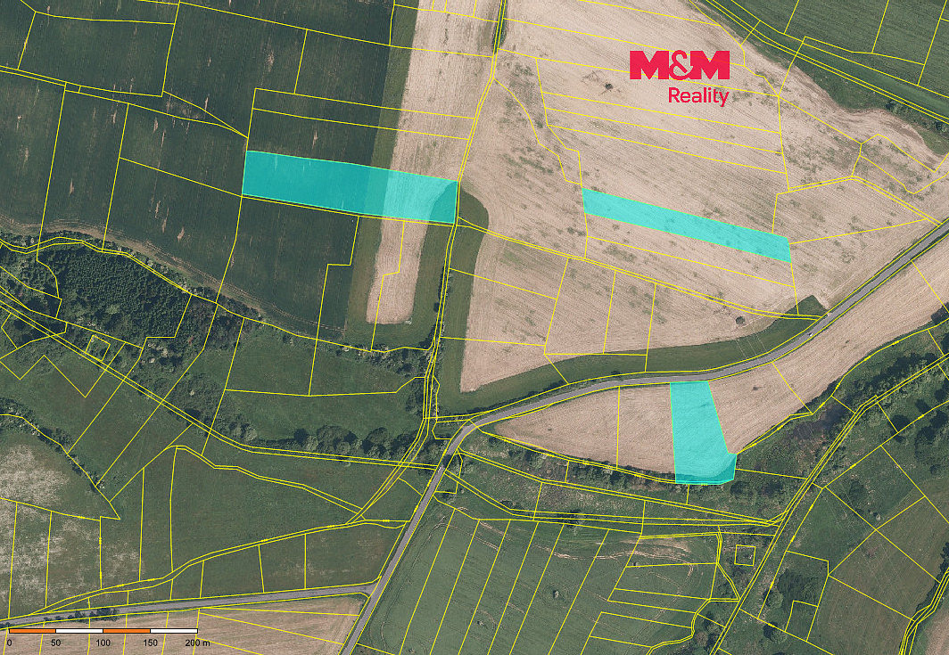 Prodej pole 21 886 m²