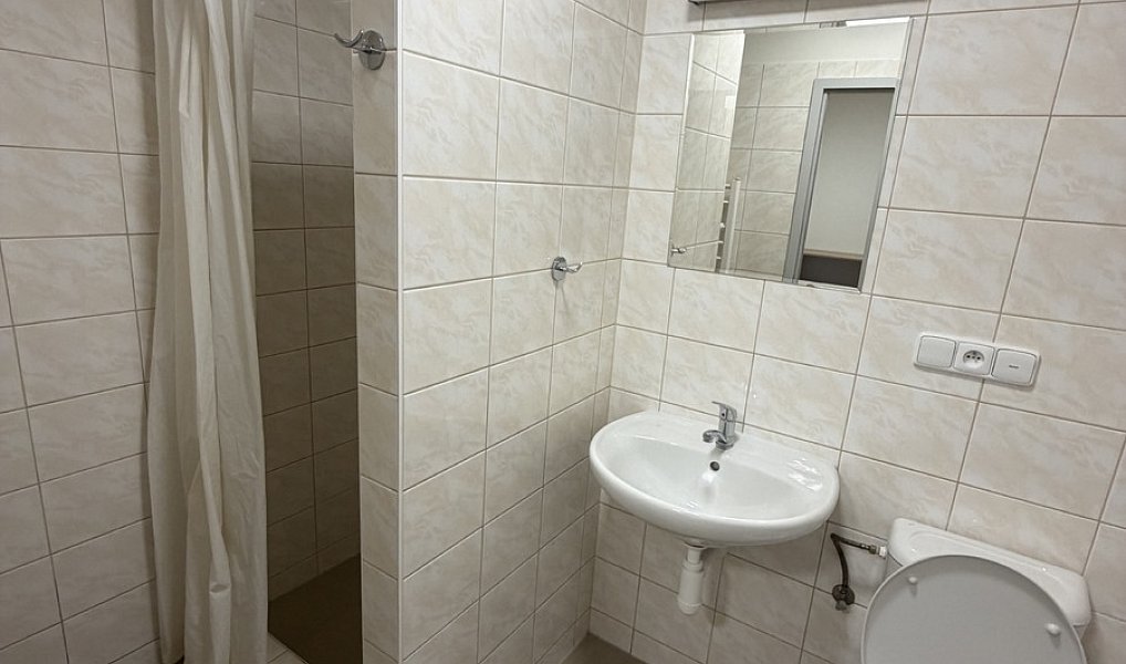 Prodej ubytovacího objektu 3 641 m², Otrokovice – náhled fotky 18