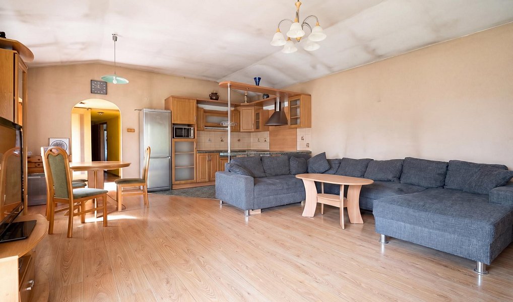 Prodej domu 180 m² s pozemkem 750 m², Nový Bor – náhled fotky 6