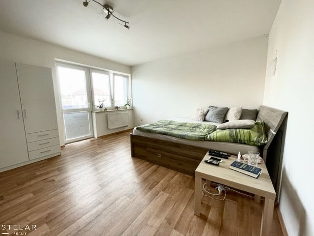 Pronájem bytu 2+kk 28 m² — photo 3