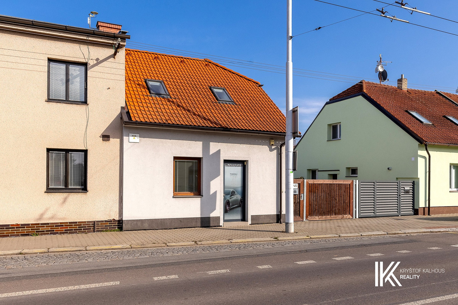Pronájem obchodních prostor 131 m²