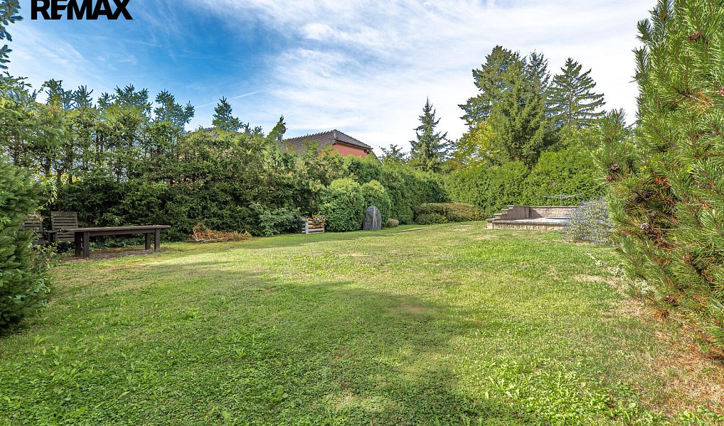 Prodej domu 200 m² s pozemkem 1 400 m², Rožmitál pod Třemšínem – náhled fotky 32